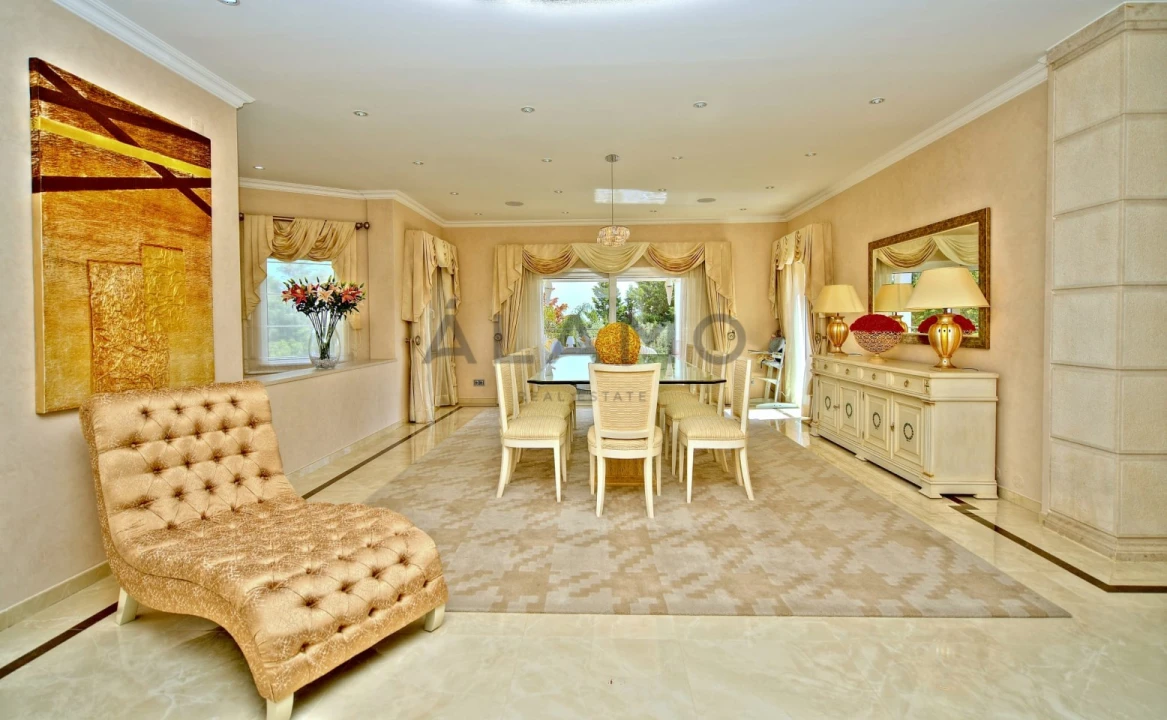 Moradia T10 para Venda em Porches Foto 36