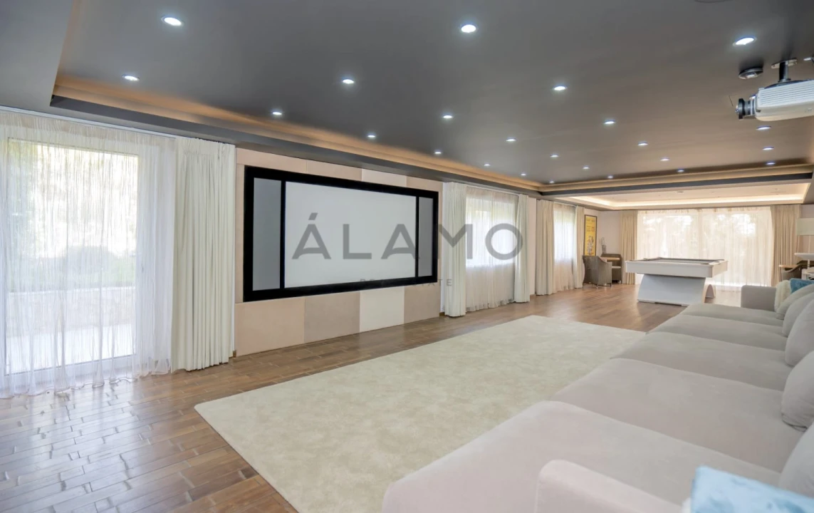 Moradia T10 para Venda em Porches Foto 63