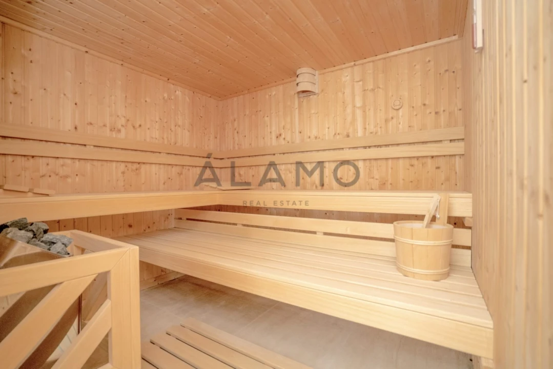 Moradia T10 para Venda em Porches Foto 82