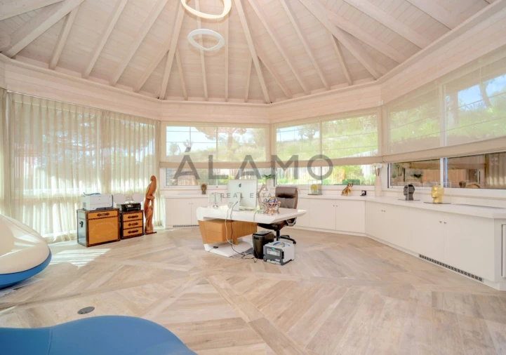 Moradia T10 para Venda em Porches Foto 6