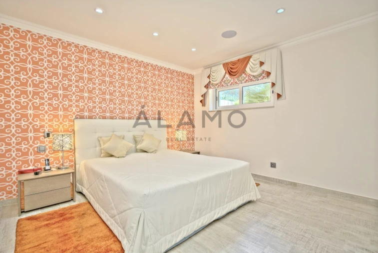 Moradia T10 para Venda em Porches Foto 7