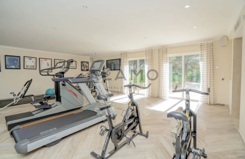 Moradia T10 para Venda em Porches Foto 12