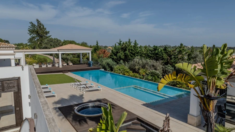 Moradia T10 para Venda em Porches Foto 38