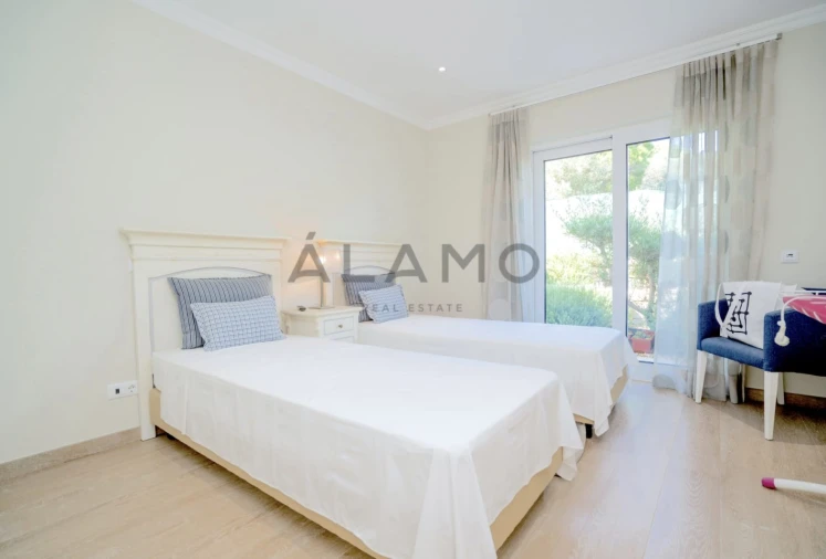 Moradia T10 para Venda em Porches Foto 53