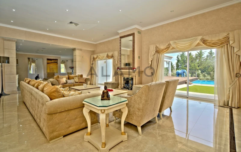 Moradia T10 para Venda em Porches Foto 56