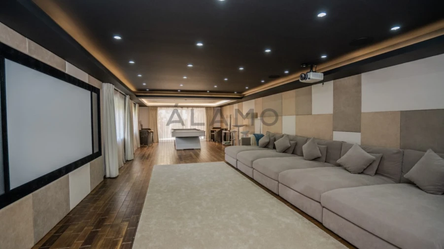 Moradia T10 para Venda em Porches Foto 66