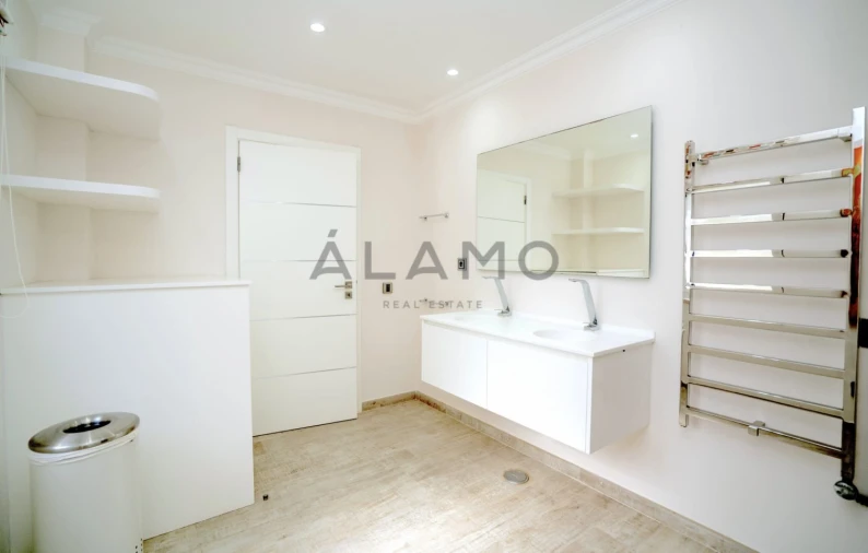 Moradia T10 para Venda em Porches Foto 77