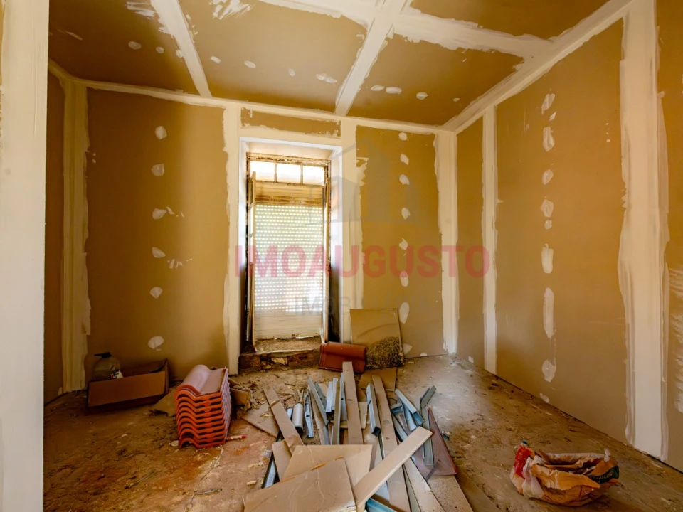 Moradia T2 para Venda em Melo e Nabais Foto 11