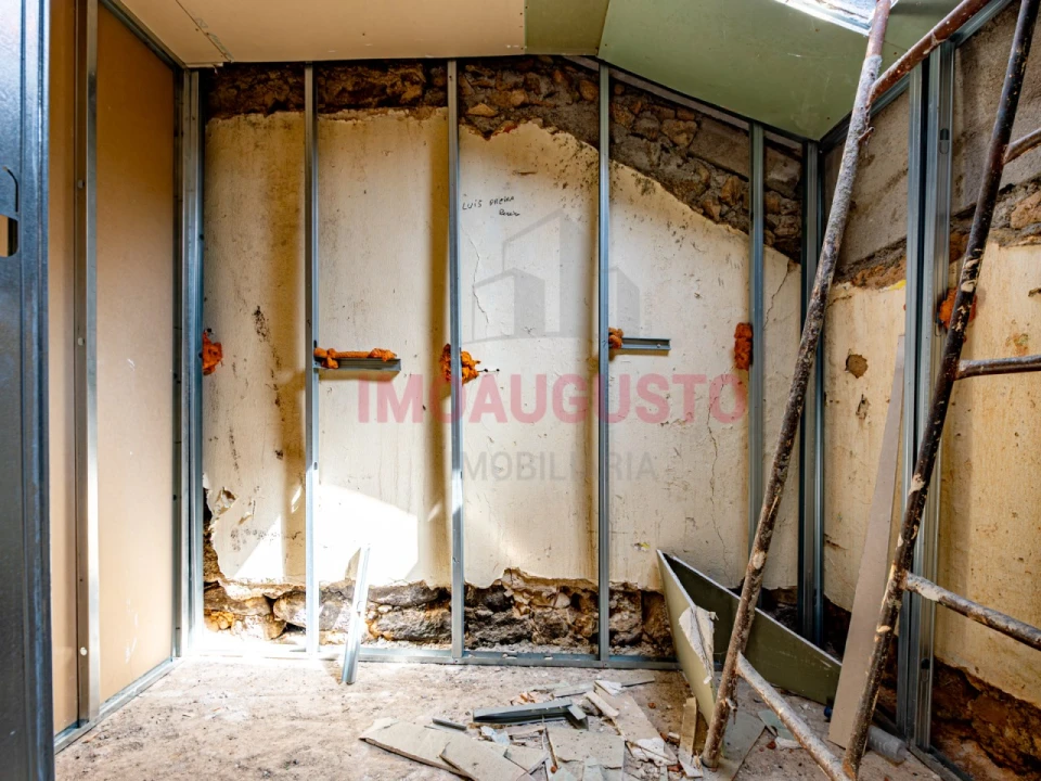 Moradia T2 para Venda em Melo e Nabais Foto 12