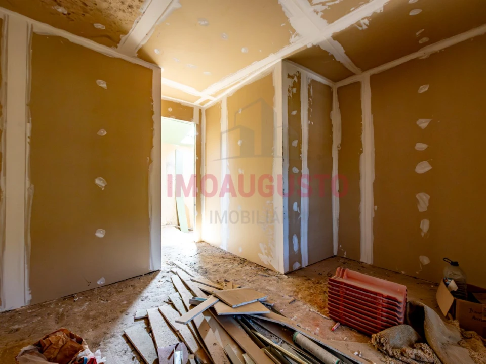 Moradia T2 para Venda em Melo e Nabais Foto 13