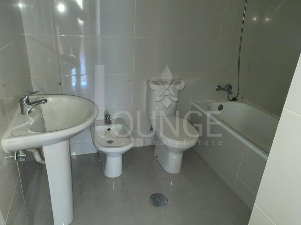 Apartamento T2 para Venda em Canelas Foto 13