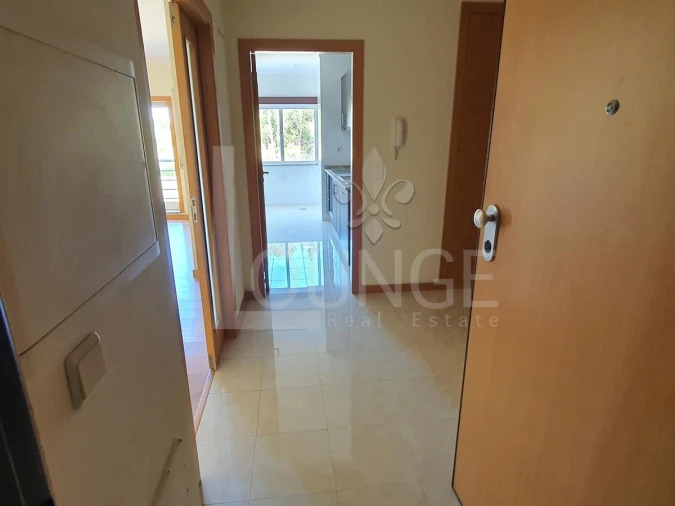 Apartamento T2 para Venda em Canelas Foto 17