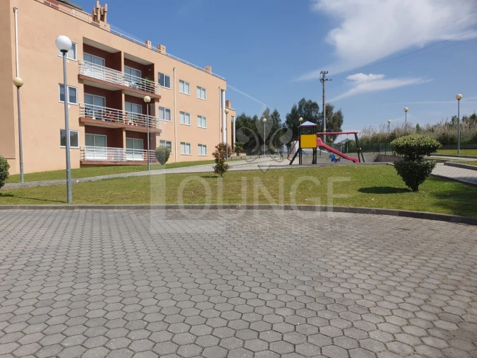 Apartamento T2 para Venda em Canelas Foto 20