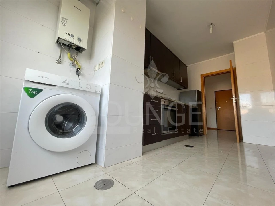 Apartamento T1 para Venda em Canelas Foto 14