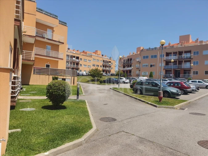 Apartamento T1 para Venda em Canelas Foto 17