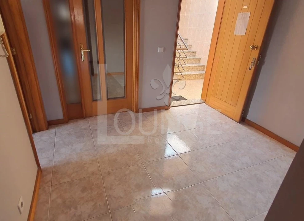 Apartamento T3 para Venda em Pedroso e Seixezelo Foto 12