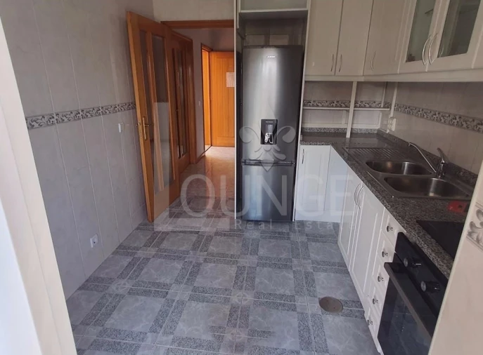 Apartamento T3 para Venda em Pedroso e Seixezelo Foto 5