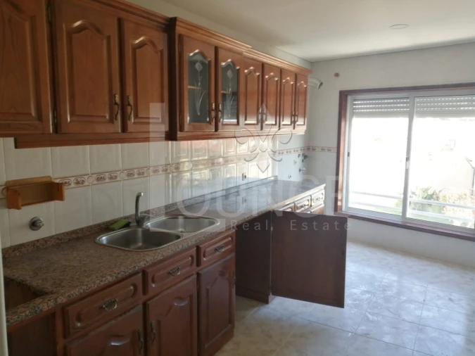 Apartamento T2 para Venda em Grijó e Sermonde Foto 4