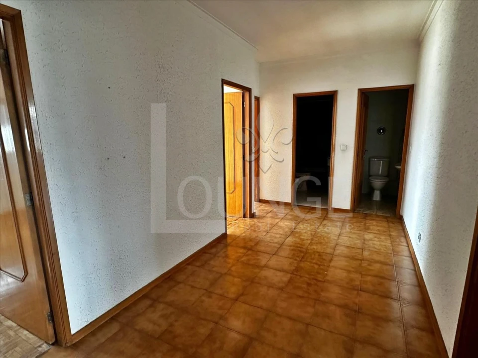 Apartamento T2 para Venda em Rio Tinto Foto 6