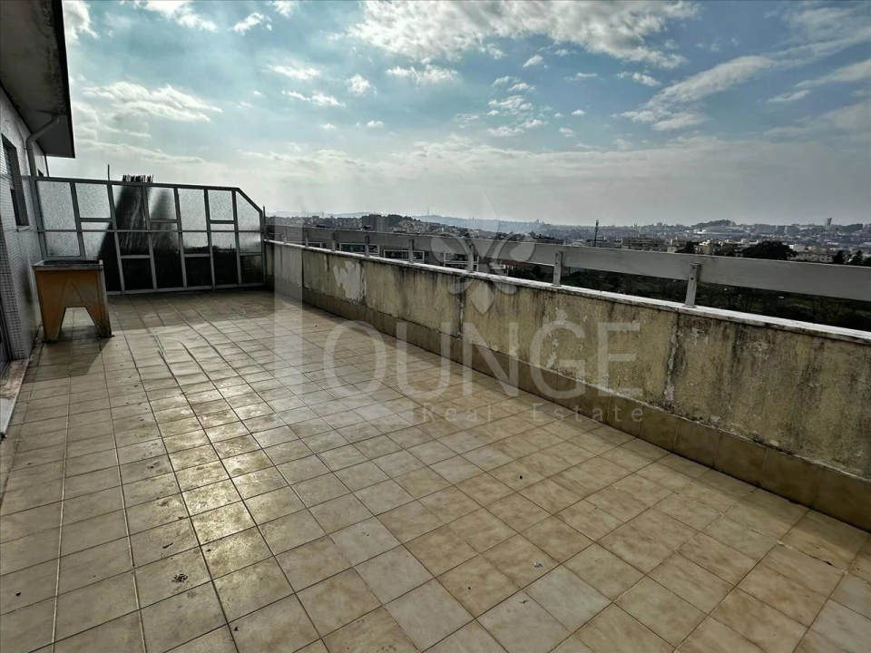 Apartamento T2 para Venda em Rio Tinto Foto 12