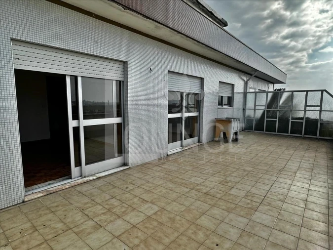 Apartamento T2 para Venda em Rio Tinto Foto 13