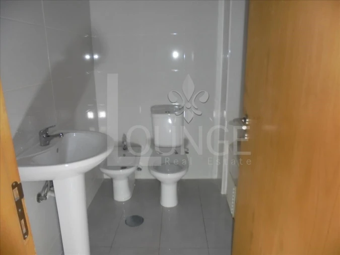 Apartamento T3 para Venda em Canelas Foto 7