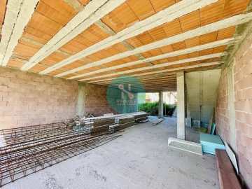 Moradia T3 para Venda em Merelim (São Pedro) e Frossos