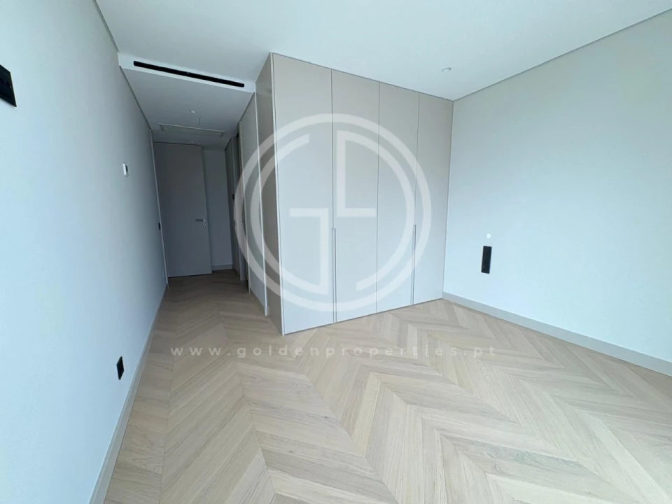 Apartamento T3 para Venda em Montenegro Foto 3