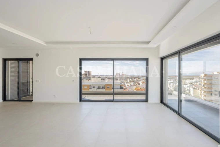 Apartamento T2 para Venda em Faro (Sé e São Pedro) Foto 5