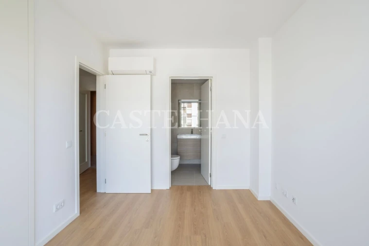 Apartamento T3 para Venda em Faro (Sé e São Pedro) Foto 16