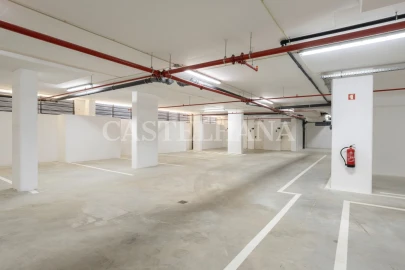 Apartamento T2 para Venda em Faro (Sé e São Pedro)