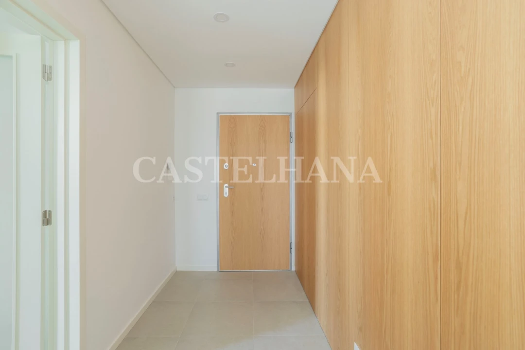 Apartamento T2 para Venda em Faro (Sé e São Pedro) Foto 13
