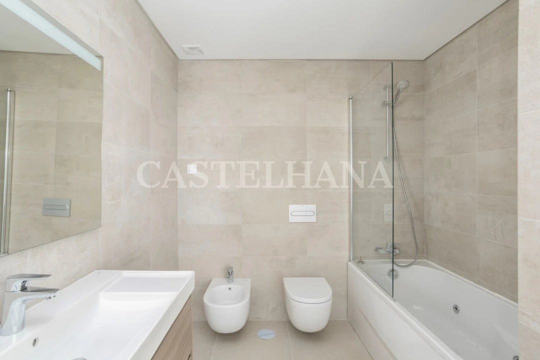 Apartamento T2 para Venda em Faro (Sé e São Pedro) Foto 26