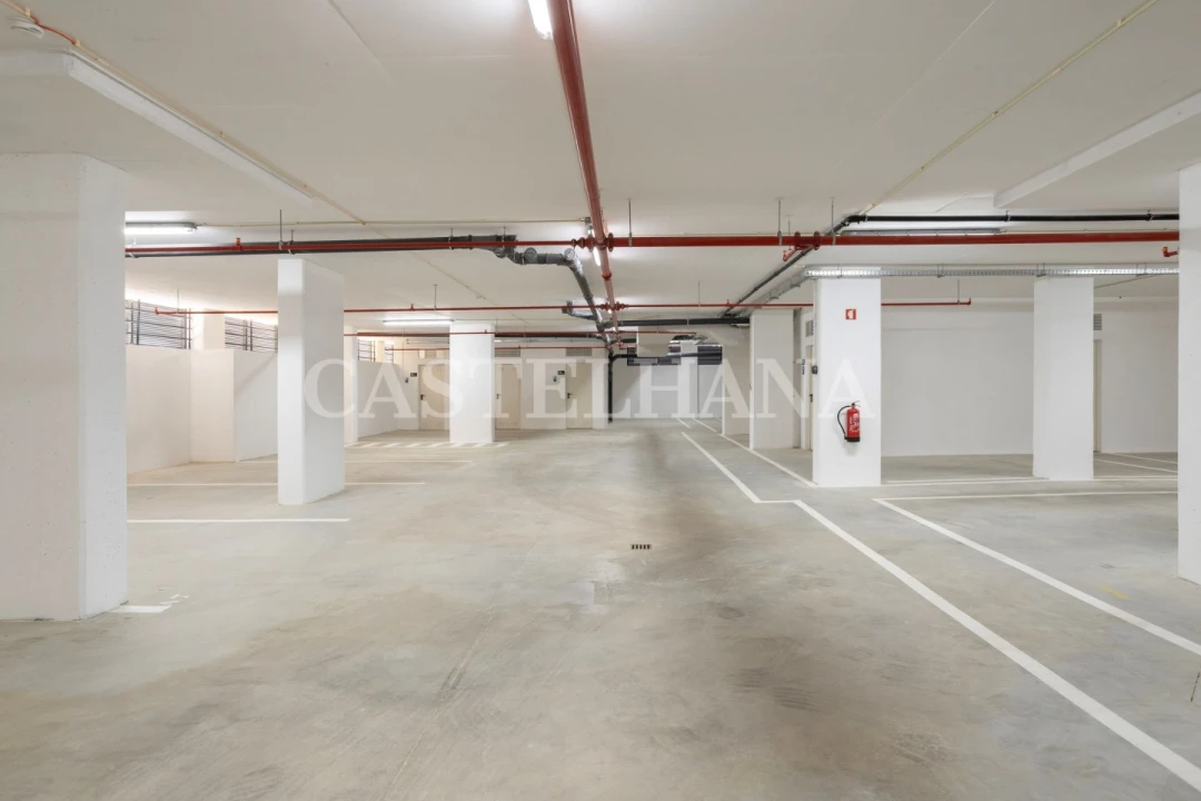 Apartamento T2 para Venda em Faro (Sé e São Pedro) Foto 35