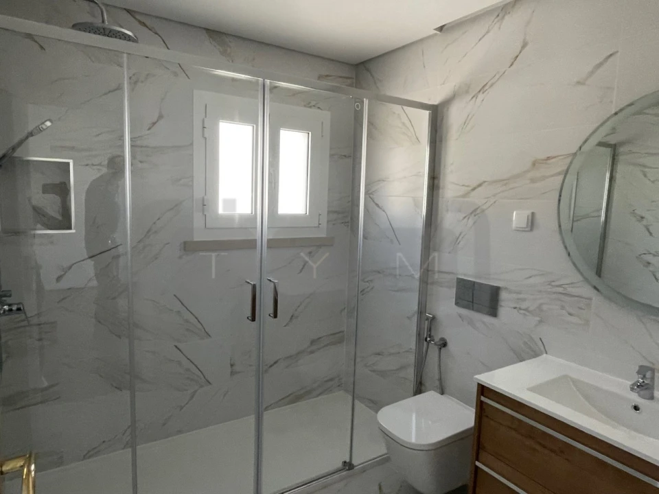 Moradia T6 para Venda em São João Baptista e Santa Maria dos Olivais Foto 18