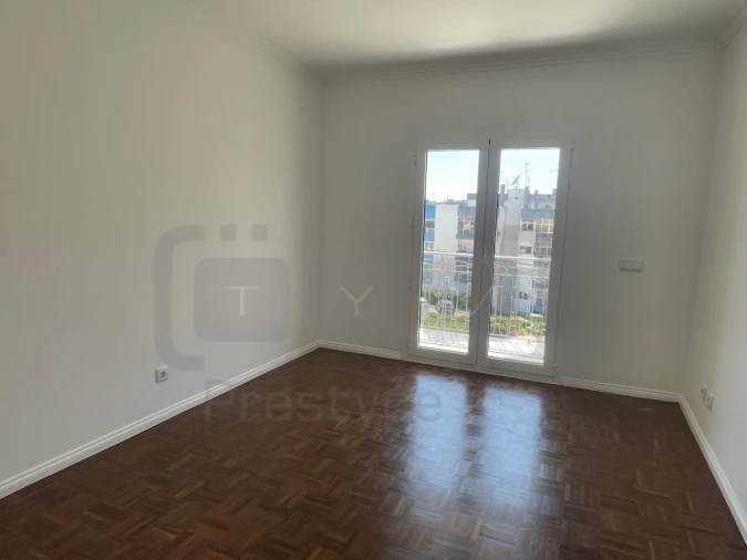 Moradia T6 para Venda em São João Baptista e Santa Maria dos Olivais Foto 17