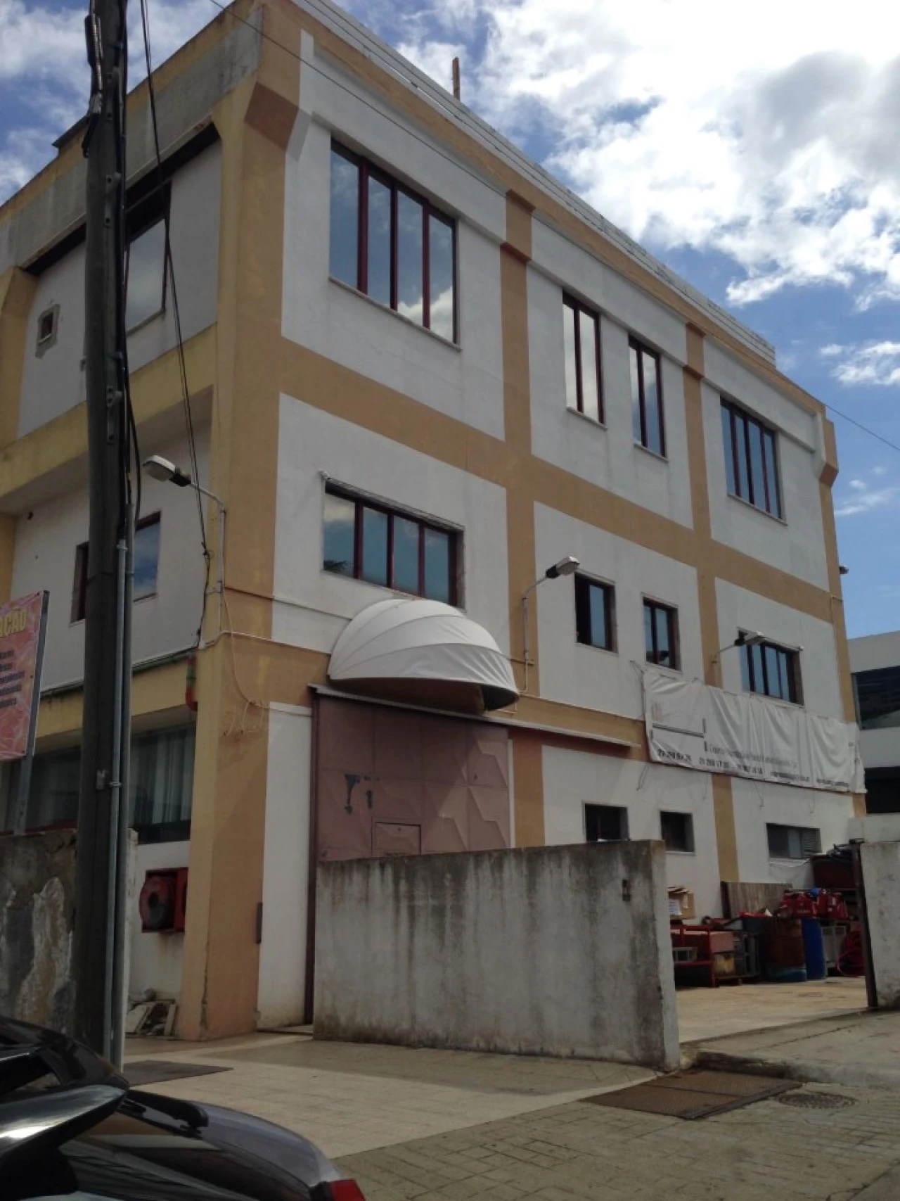 Prédio para Venda em Laranjeiro e Feijó Foto 3