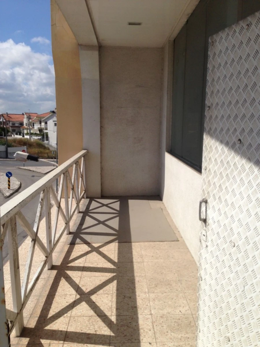 Prédio para Venda em Laranjeiro e Feijó Foto 6