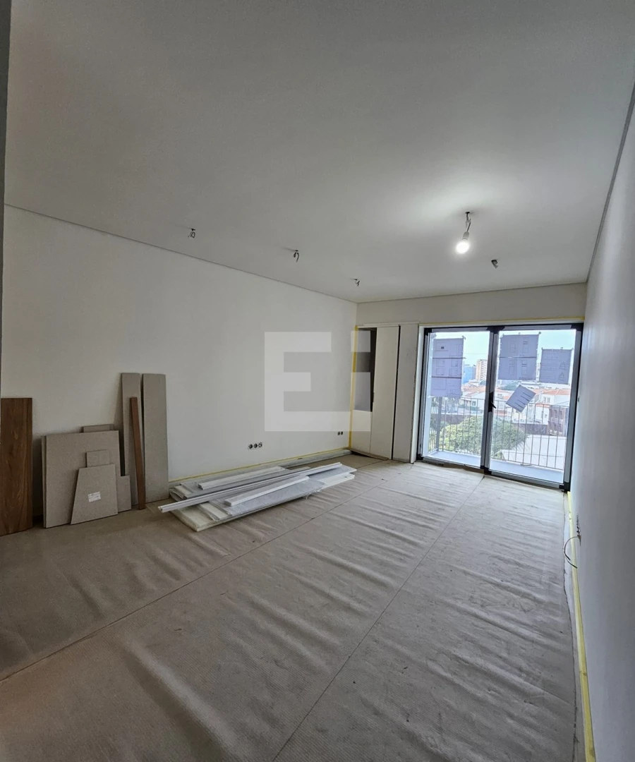 Apartamento T1 para Venda em Cedofeita, Santo Ildefonso, Sé, Miragaia, São Nicolau e Vitória Foto 5