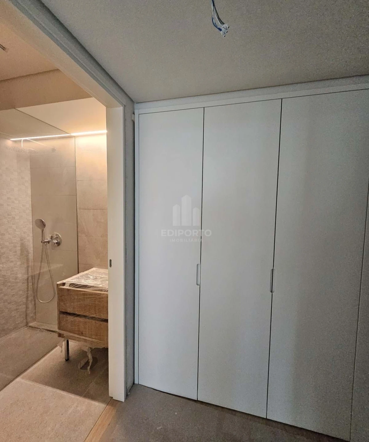 Apartamento T2 para Venda em Cedofeita, Santo Ildefonso, Sé, Miragaia, São Nicolau e Vitória Foto 11