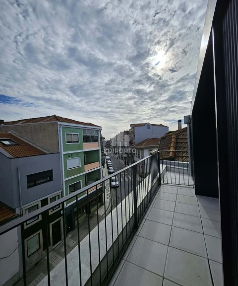 Apartamento T2 para Venda em Cedofeita, Santo Ildefonso, Sé, Miragaia, São Nicolau e Vitória