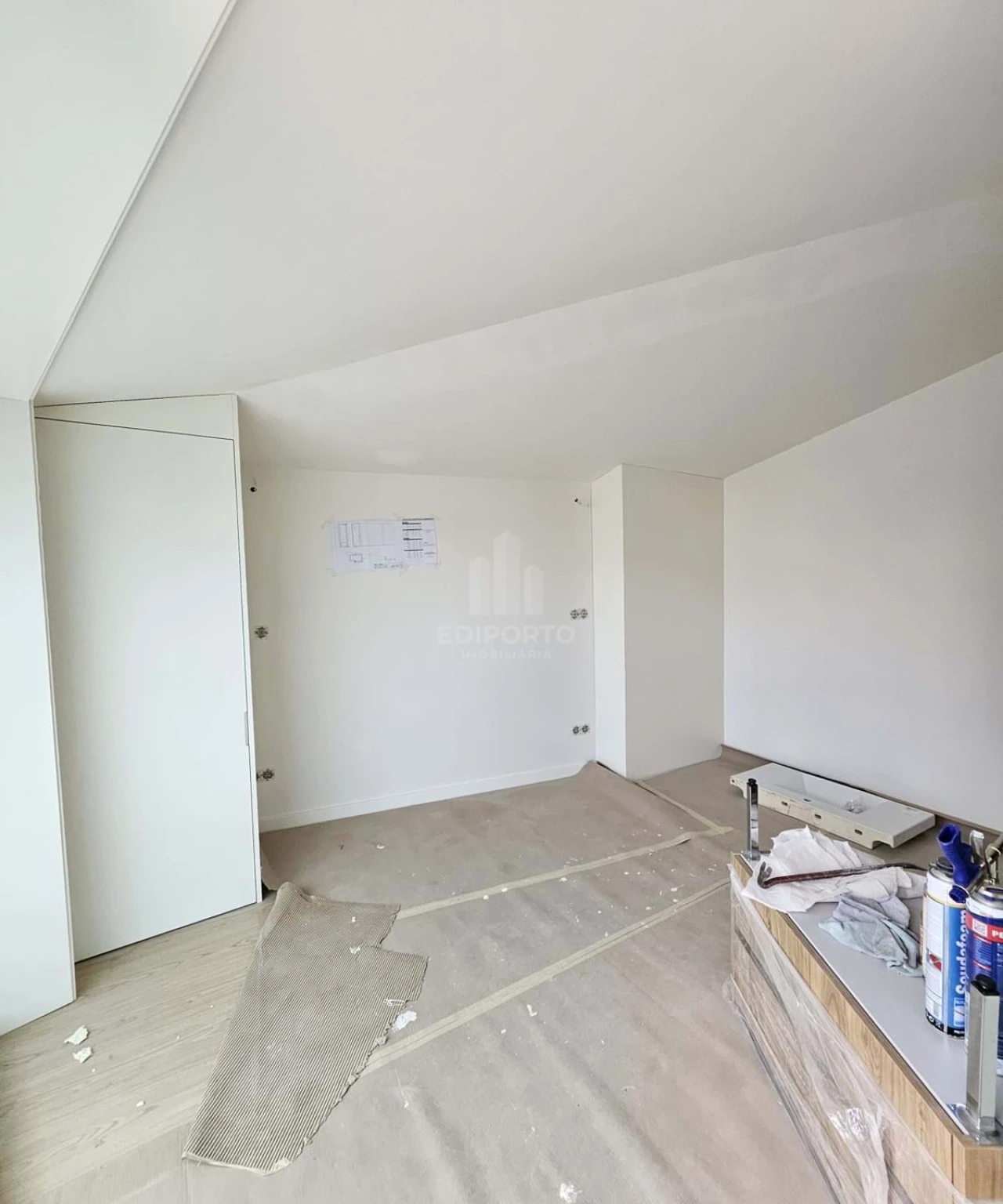 Apartamento T2 para Venda em Cedofeita, Santo Ildefonso, Sé, Miragaia, São Nicolau e Vitória Foto 7