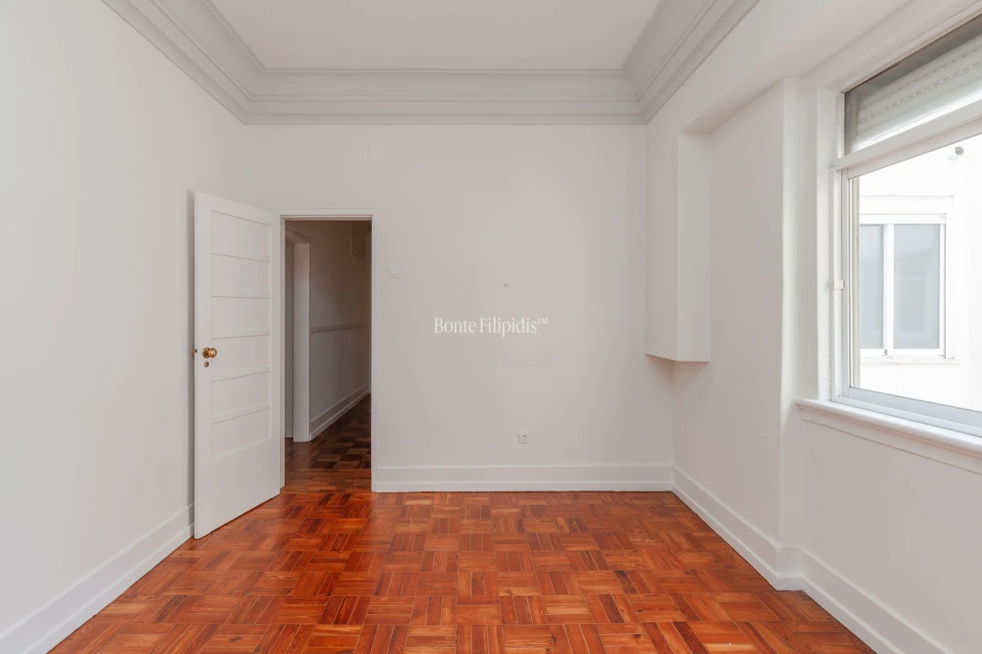 Apartamento T4 para Venda em Santo António Foto 22