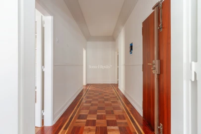 Apartamento T4 para Venda em Santo António