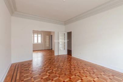 Apartamento T4 para Venda em Santo António