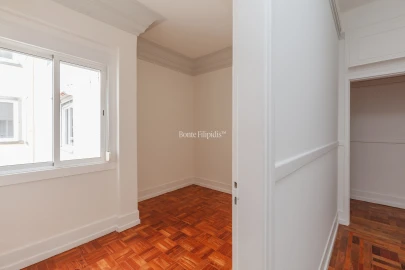 Apartamento T4 para Venda em Santo António