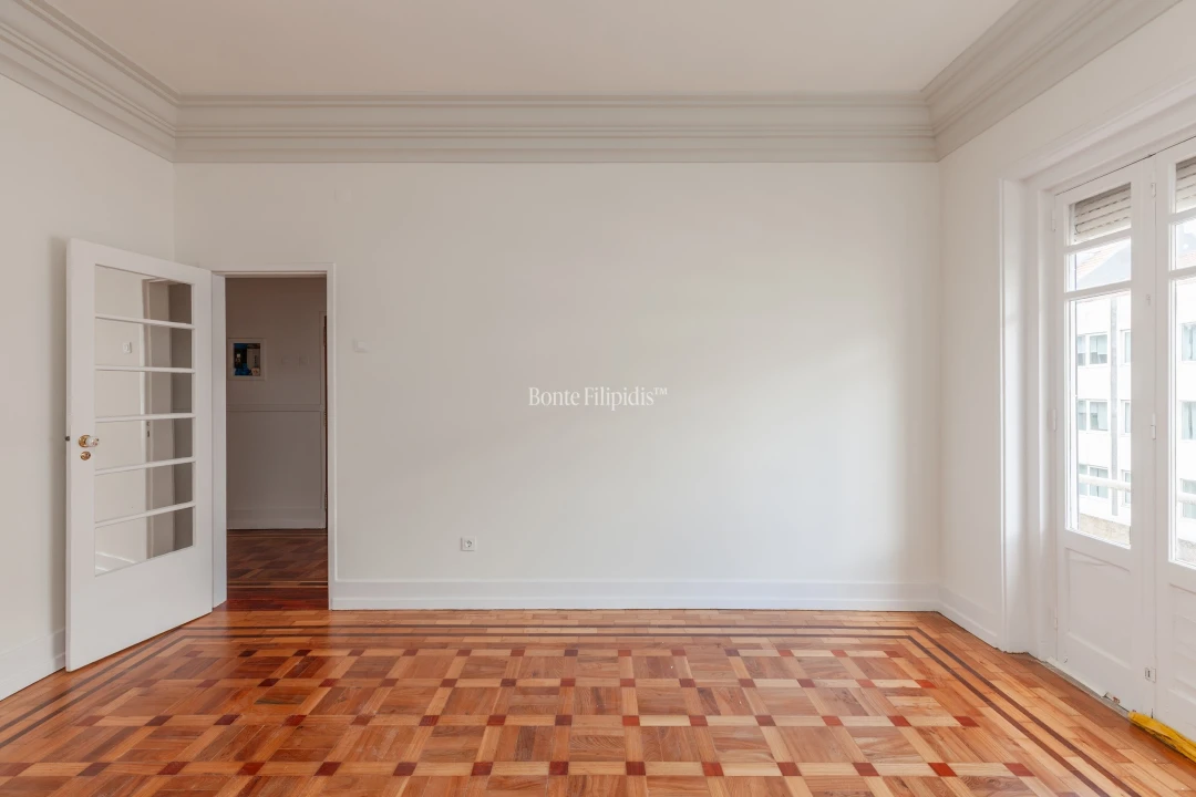 Apartamento T4 para Venda em Santo António Foto 11