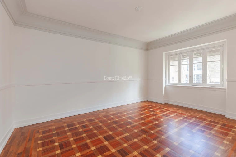 Apartamento T4 para Venda em Santo António Foto 25