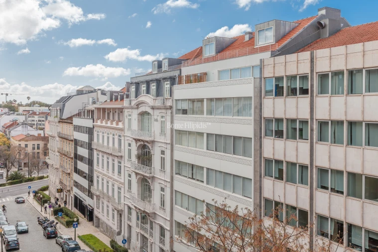 Apartamento T4 para Venda em Santo António Foto 34
