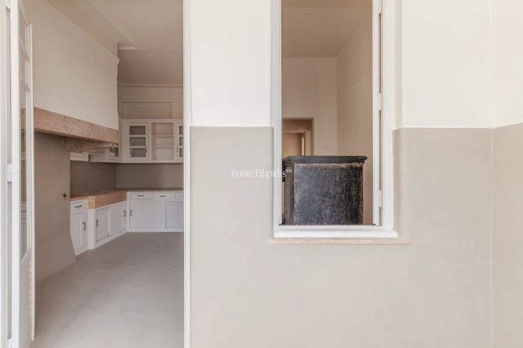 Apartamento T4 para Venda em Santo António Foto 31